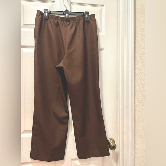 Set of 2 Neutral Color Women’s Trouser’s Casual Pants Size 14 - Picture 6 of 8